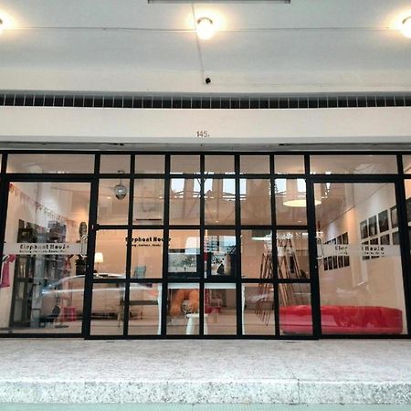 Oyo 91068 Elephant House Boutique Hotel George Town Eksteriør bilde