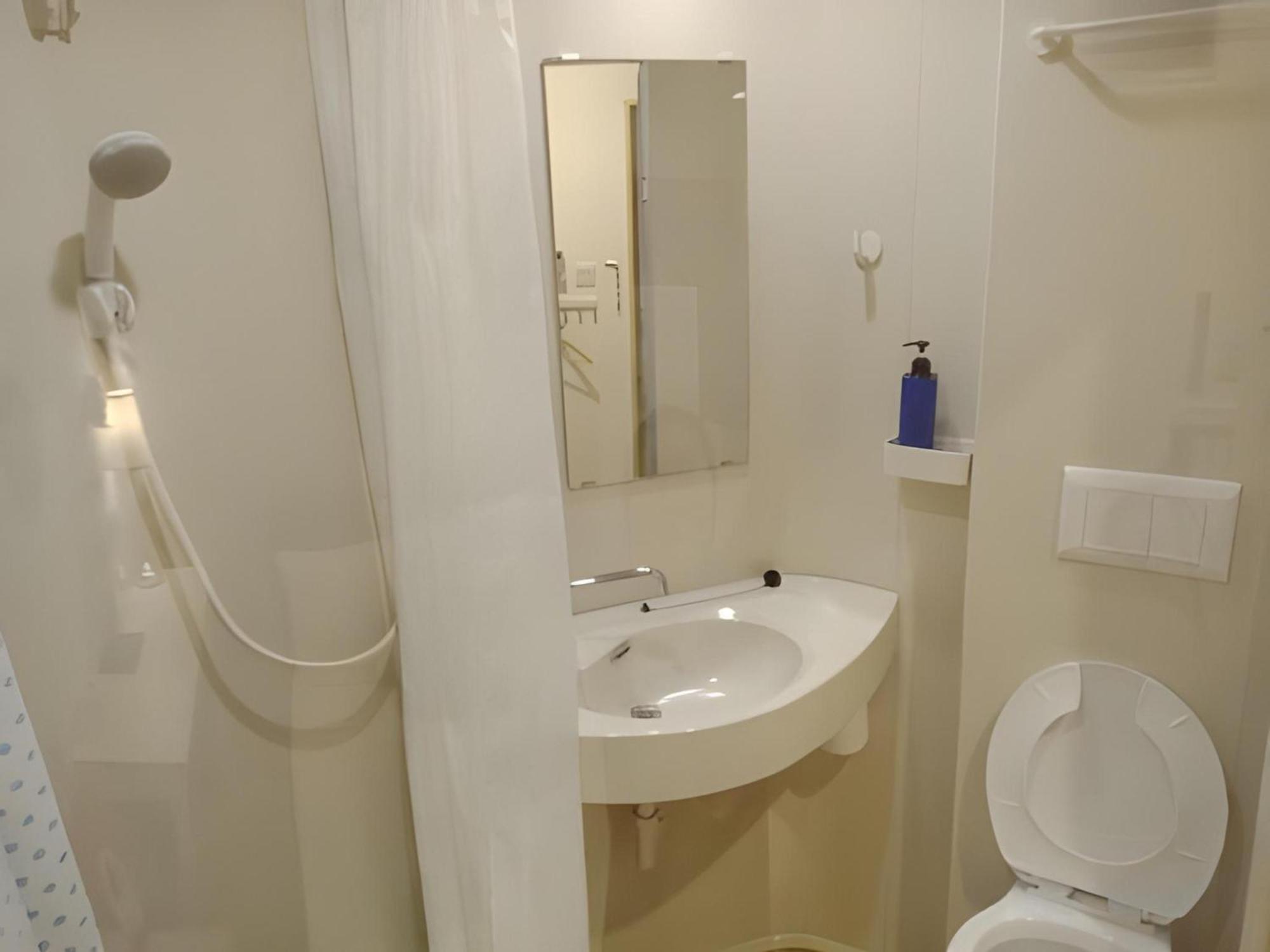 Oyo 91068 Elephant House Boutique Hotel George Town Eksteriør bilde